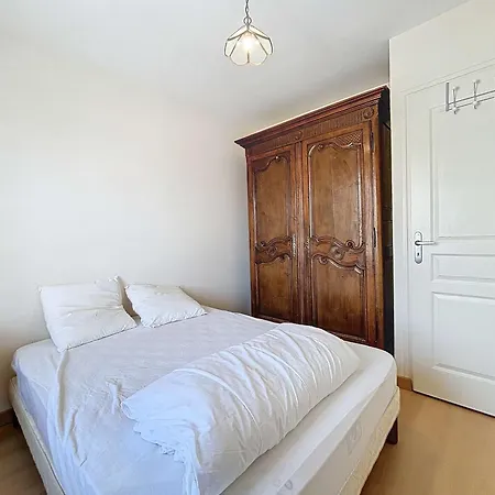 Lägenhet 3p Avec Ascenseur, Parking Et Proche A - Fr-1-361-59 Granville