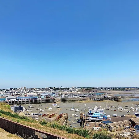 3p Avec Ascenseur, Parking Et Proche A - Fr-1-361-59