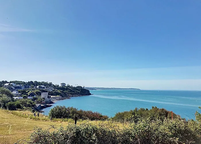 3p Avec Ascenseur, Parking Et Proche à - Fr-1-361-59